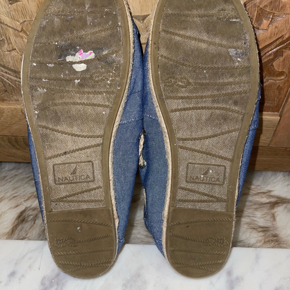 Nautica Espadrilles Slip Ons - Picture 6 of 9